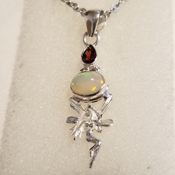 🌻BOGO 50%off Opal & Garnet Fairy Silver Pendant - Picture 4 of 6